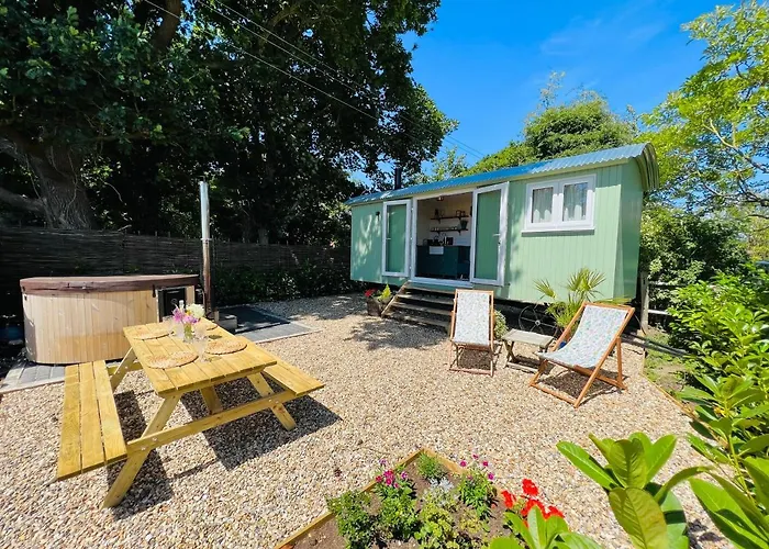 The Green Hut
