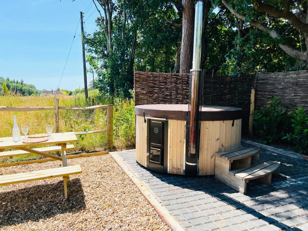 The Hut Lodge
