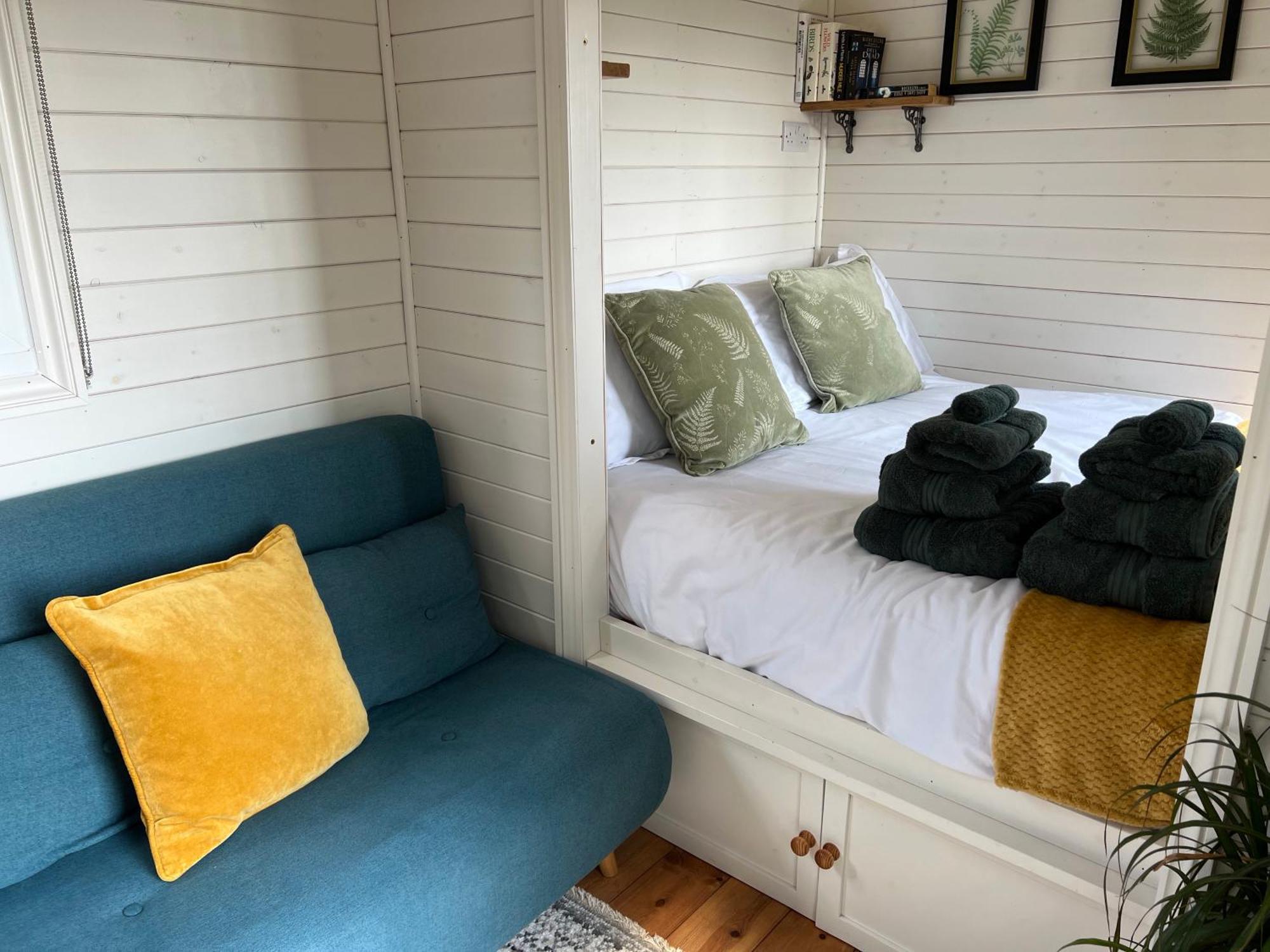Lodge The Hut *